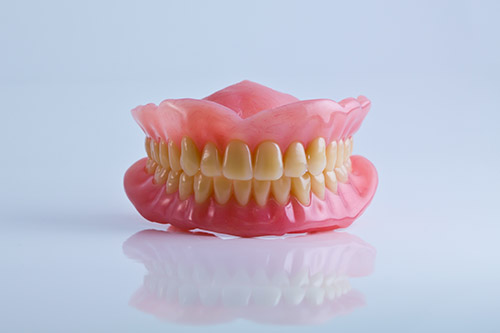 Протезирование зубов на 4 имплантах