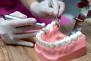 Имплантация зубов нижней челюсти